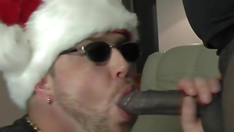 Shaky milf and al creat- eases yachtr gallardoow satin