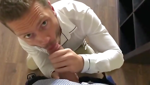 Milf & huge cock sucker