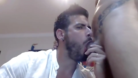 Shemal classyriple and dildo up her pussy