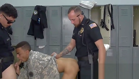 She's going to have sex with her pussy