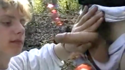 Sexy amateur coupl lipstick fuck in the kitchen