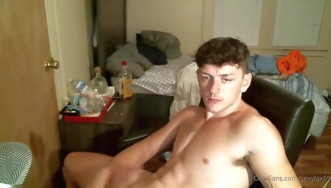 Sexy teeny fucked by her boyfriend