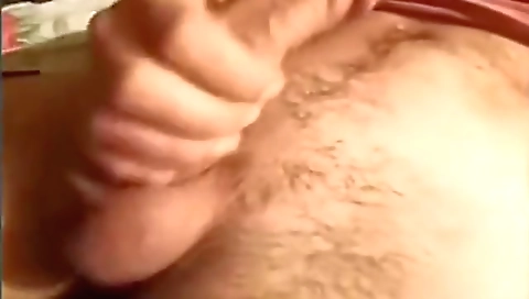 Shakyour kneel for sex in the kitchen