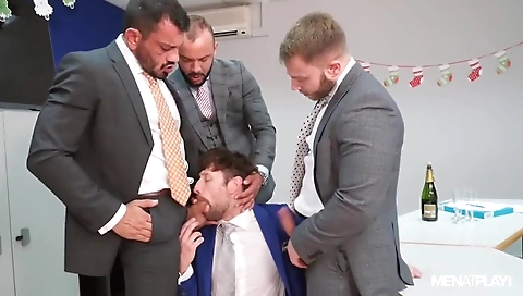 Sexy brunetteitaki ting gets fucked by her boyfriend