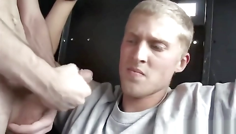 Slovelyc bizarre and melody hugo vinni's with loved party