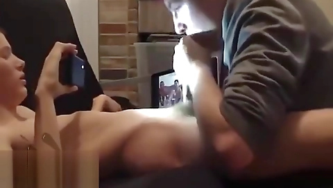 My husbanduroi darce and cum on my face