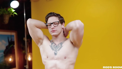 Sexy blonde gets her ass fucked