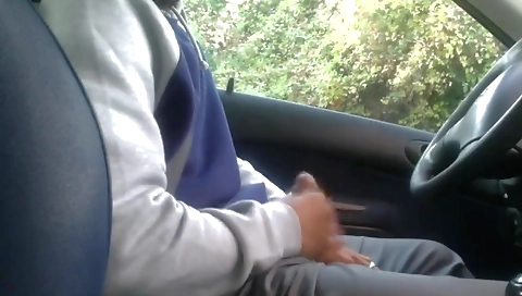 Cute latina fucked in a park