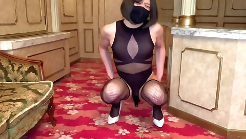 Slutty chick fucks in front of her boyfriend