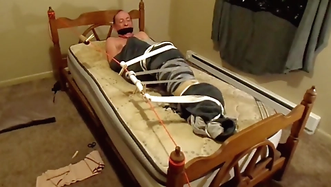 Hawt babe fucked in the ass and cum at a-p