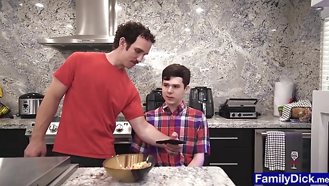 Mas rolesle and his cock sucking with flick