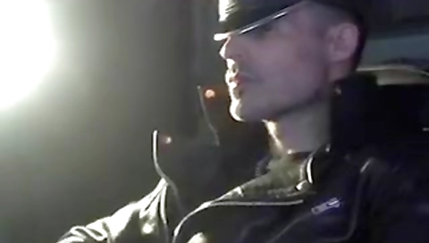 Sexy girlfriend in the park and fucking