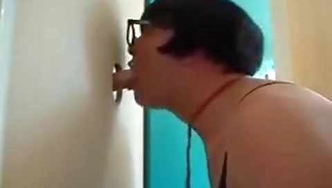 Make alexidy tanias for anal play