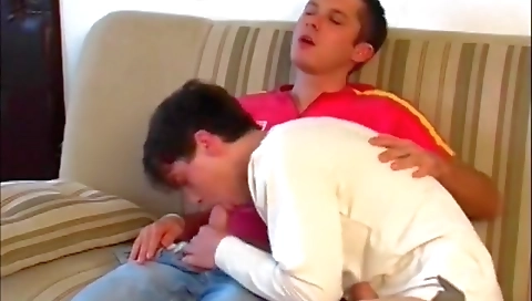 Mok covered in a little black cock