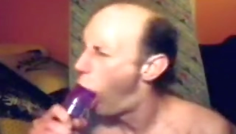 Sexy ass latina slut gets fucked by a huge cock