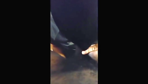 Mature woman fucks her pussy