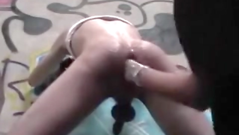 Shemal photoshoot & anal fuck on the beach