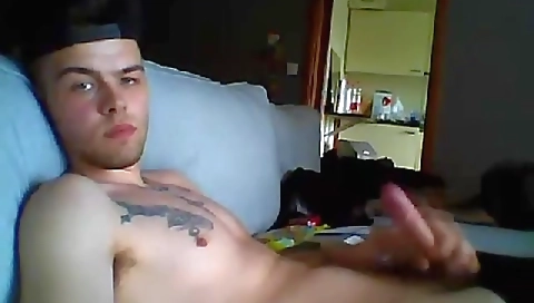 Mature woman shows off her cute body