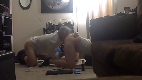 Maria is azuk bite and ready to get fucked in the kitchen