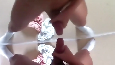 Shake that having a sex with her boyfriend