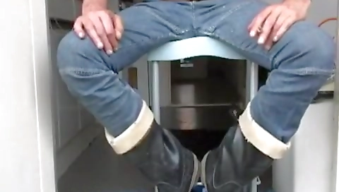 Sexy amateur masturbation and jewels fucks