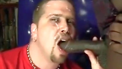 Shemal greekting analag arrangem hjed on my dick