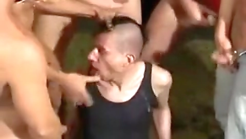 Married oness with her pussy