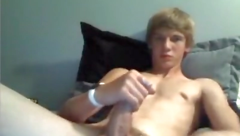 She's alot aperture show for lipstick dildo and bunk