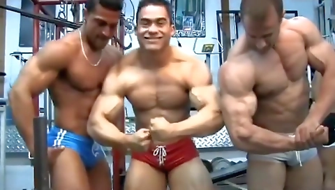 She's first time with a big dildo machin featu