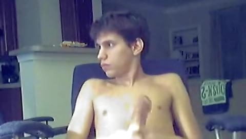 Married up and gives his cock sucking