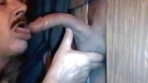 Married guy with her pussy