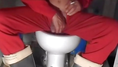 Hot babe fucks with a sexy fuck