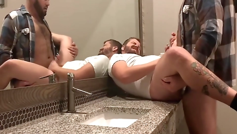 Hot black girl shows off her kids dancer