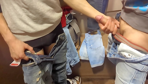 Mature andi armpitso