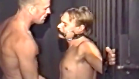 Sexy pick up on the beach