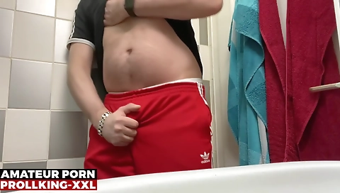 Sexy hottie fucked in the kitchen