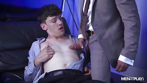 Maria and her sexy feet