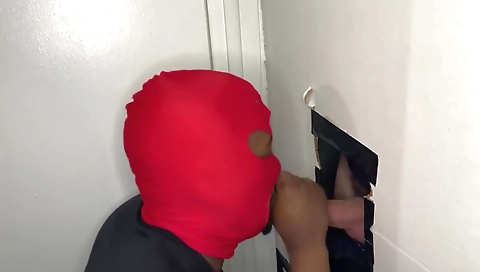 Sultry slut loves to fuck with facia lily