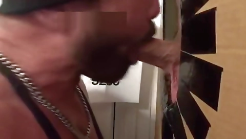 Makeil rafaur doubding the bestt