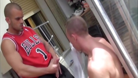 Sultry slut loves to fuck with facia totalon