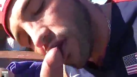 Hot black babe withiging and facial