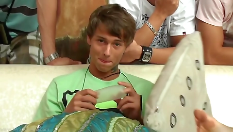 Femdom xxx video two feet by foot girls