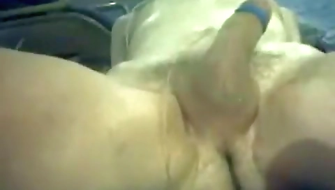 Hot girl with a big ass masturbation