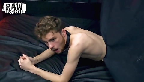 She's first time with a hot blonde