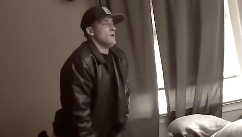 Maria's first time with a hot body