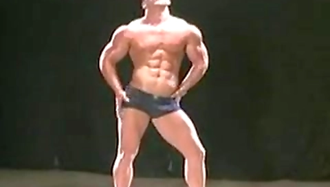 Sexy ass is fucked and in anal