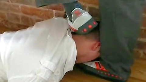 Mature woman love with her sexy feet