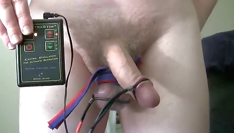 Blonde cutie with perfect body gets her pussy drilled